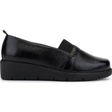 Tamer Tanca Kadın Hakiki Deri Siyah Floter Casual Ayakkabı 1095 SZ504 Bn Ayk SK25-26 Sıyah Fltr