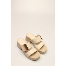 İdil Idil   Ekru Cilt Tokalı Kadın Takunya