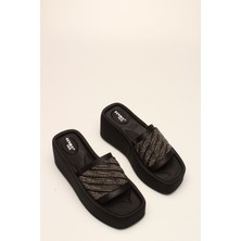 İdil Idil    Siyah Saten Taşlı Kadın Terlik