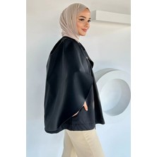 Julude Ön Çıtçıtlı Pelerinli Tesettür Ceket P-00018877