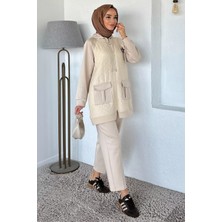 Julude Kapitoneli Broş Detaylı Kapüşonlu Tesettür Tunik Bel Lastikli Pantolon Ikili Takım P-00018862