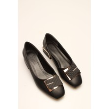 İdil Idil   Siyah Cilt Tokalı Kadın Topuklu