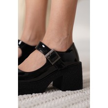 Mevese Neleh Kadın Siyah Rugan Günlük Ayakkabı