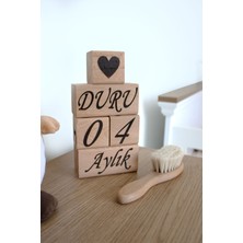 Pikas Isime Özel Ahşap Anne-Bebek Anı Küpü ve Doğal Keçi Kılı Bebek Tarağı