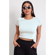 Çamaşır Kenti Kadın Beyaz Yuvarlak Yaka Yarım Kol Crop Top Bluz