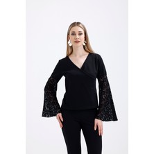 Sense Kruvaze Yaka Kollar Tül ve Volanlı Omzu Acık Bluz | BLZ31446