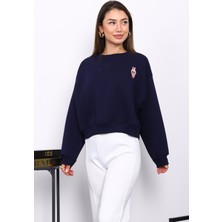İmaj Butik Lacivert Bisiklet Yaka Nakışlı Üç İplik Kısa Oversize Sweat