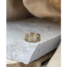 Çok Taşlı Gold Renk Yüzük