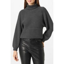 Pampino Kadın Rahat Kalıp Boğazlı Triko Kazak