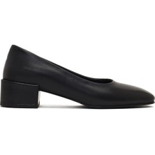 Derimod Kadın Siyah Kalın Kısa Topuklu Deri Ayakkabı 25AFD184818