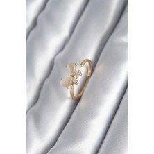 Claris Pirinç Gold Renk Zirkon Taş Detay Kelebek Model Kadın Yüzük