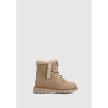 Kiddo Nude Kız Çocuk Bot