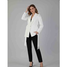 Angel Leon Dream Şal Yaka Taşlı / Incili Omuz Detaylı Kemerli Beyaz Kadın Blazer Ceket