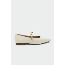 Laminta Dennis Ekru Zincir Detaylı Düz Babet