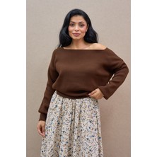 Küçüğüm Butik Acı Kahve Kayık Yaka Oversize Triko Kazak