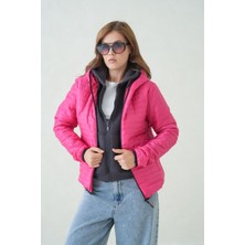 D1fference İçi Astarlı Cepli Kapüşonlu Jel Elyaflı Su ve Rügar Geçirmez Kadın Kışlık Mont