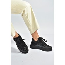 Fox Shoes V820720309 Siyah Kalın Tabanlı Spor Ayakkabı Sneakers