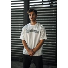 Moda Unisex Bisiklet Yaka Baskılı Oversize T-Shirt - Beyaz