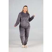 Truva Xxl Kapşonlu Kadife Büyük Beden Takım Gri – Premium Kalite, Rahat ve Şık Kadın Eşofman Takımı