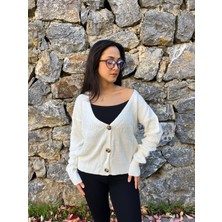 Vazıradk Düğmeli Örgü Kadın Hırka