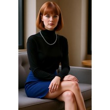FRM Kadın Şık Crop Balıkçı Yaka Slim Kalıp Örme Fitted Vücuda Oturan Parmak Detaylı Fitilli Esnek Bluz