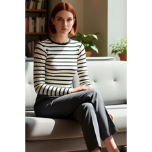 FRM Kadın Moda Şık Üst Giyim Crop Bisiklet Yaka Slim Kalıp Örme Viskoz Yumuşak Kumaşlı Fitted Esnek Bluz