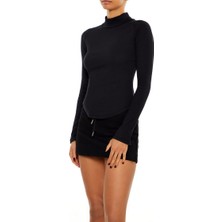 F21 Yüksek Yaka Uzun Kollu Tişört