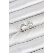 Claris Pirinç Gümüş Renk Zirkon Taşlı Kalpli Kadın Yüzük