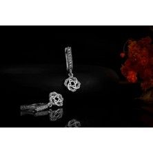 Zerafet Düğümü Küpe