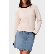Calvin Klein Pamuklu Slim Fit Bisiklet Yaka Kazak LV047D225GYAM Bayan Kazak LV047D225G Yam