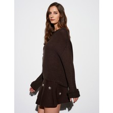 Dilvin 10804 Kayık Yaka Dökümlü Triko Kazak-Koyu Kahve