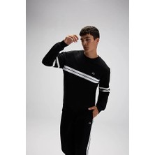 Ellesse Kadın Düz Desenli Sweatshırt 2025 Sonbahar-Kış Sezonu L Beden Siyah Renk