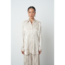 Orfeonegro Kadın Bej Renk Çiçek Desenli Oversize Kesim Gömlek