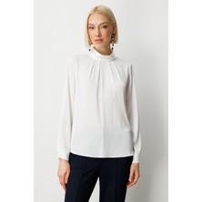 Ekol Kadın Önü Pileli Dantel Detaylı Bluz 3059 Ekru