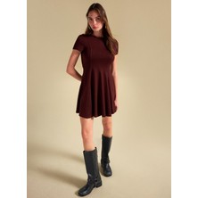 People By Fabrika Yuvarlak Yaka Düz Kahve Mini Kadın Elbise PBF5WL-ELB0117