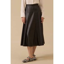 Seçil Kadın Suni Deri Kloş Etek - Siyah