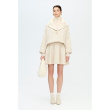 İkikız  Bej Yakası Kürklü Ceket