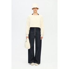 İkikız  Krem Peluş Crop Bluz