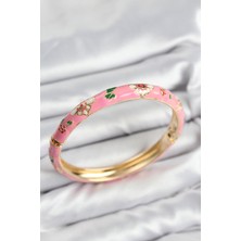 Claris Mineli Pirinç Pembe Çiçek Motifli Gold Kadın Kelepçe