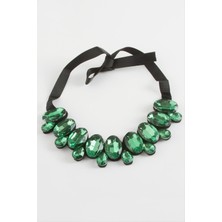 Gümüş Takıcım Oval Taşlı Yaka Kolye