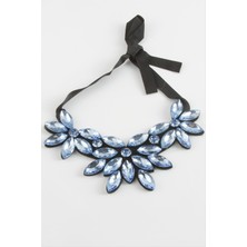 Gümüş Takıcım Çiçek Taşlı Yaka Kolye