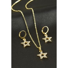 Gümüş Takıcım Yıldız Taşlı Set Kolye