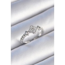 Claris Pirinç Gümüş Renk İncili Yonca Model Zirkon Taş Detaylı Kadın Yüzük