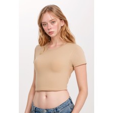 Loule Kadın Giyim Pamuklu - Elastan Yarım Kol Bisiklet Yaka Crop LL.01.ILK.110