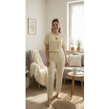 Mihra Ayçiçek Desenli Kadın Pijama Takımı
