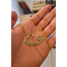 Özgür Takı 925 Ayar Gümüş 24 Ayar Altın Kaplama Vav Kolye