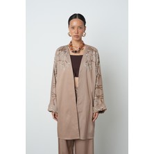 Orfeonegro Kadın Yakası ve Kolları Boncuk Işlemeli Oversize Uzun Kimono