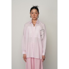 Orfeonegro Kadın Tek Cepli Taş Işlemeli Pembe Renk Oversize Gömlek