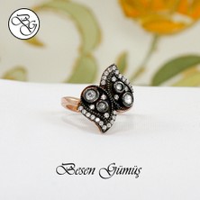 Besen Gümüş Elmas Montürlü Kelebek Kadın Gümüş Yüzük