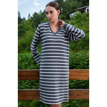 REN Kadın Vienetta Süprem V Yaka Uzunkol Manşetli Elbise